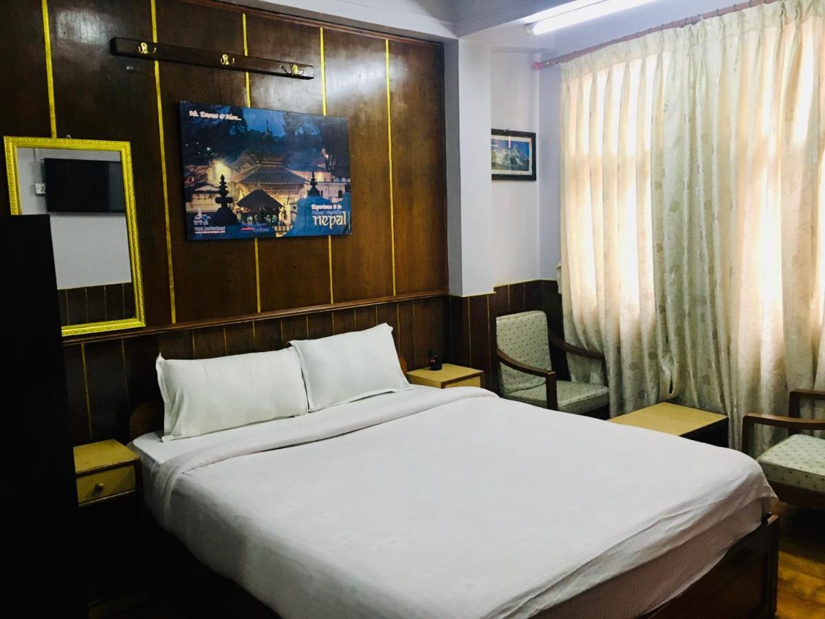 Hotel Plumeria Inn Kathmandu Exterior photo