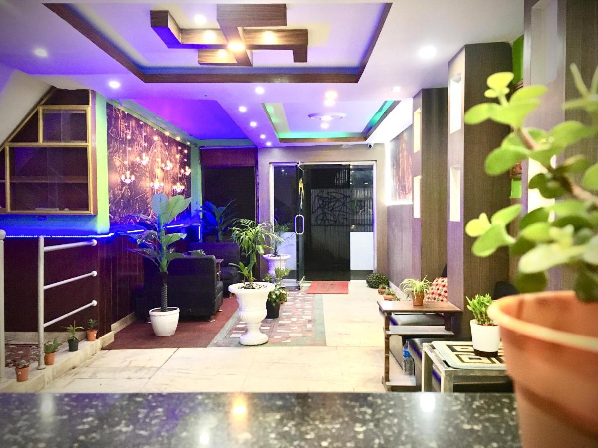 Hotel Plumeria Inn Kathmandu Exterior photo