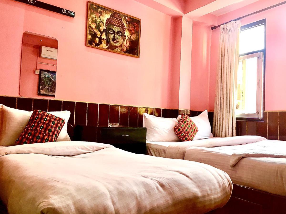 Hotel Plumeria Inn Kathmandu Exterior photo