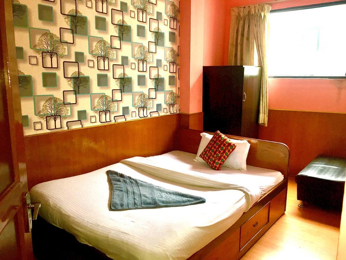 Hotel Plumeria Inn Kathmandu Exterior photo