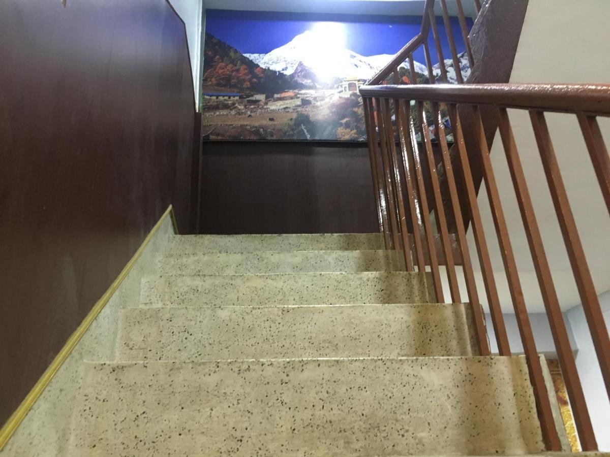 Hotel Plumeria Inn Kathmandu Exterior photo